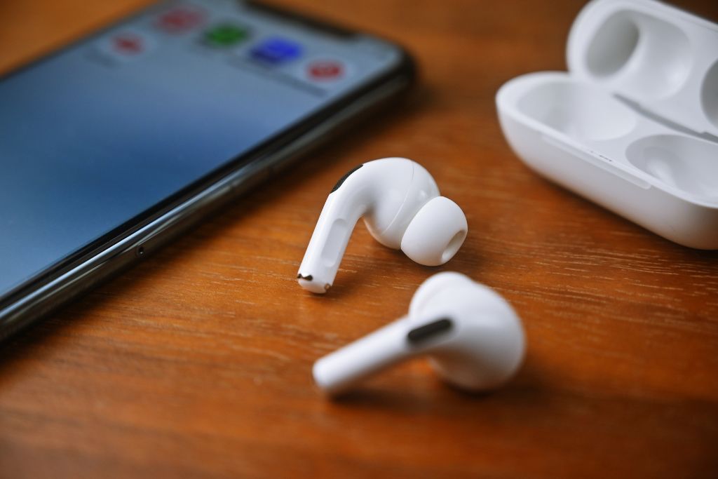 Airpods Keep Disconnecting